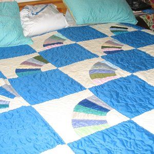 Vintage Amish Quilt